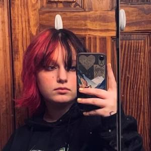 Meet your Posher, Lillian